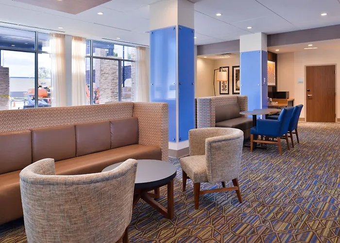Express & Mall Of America - Msp Airport By Ihg Hotel Bloomington