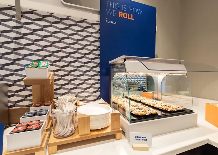 Hotel Express & Mall Of America - Msp Airport By Ihg Bloomington