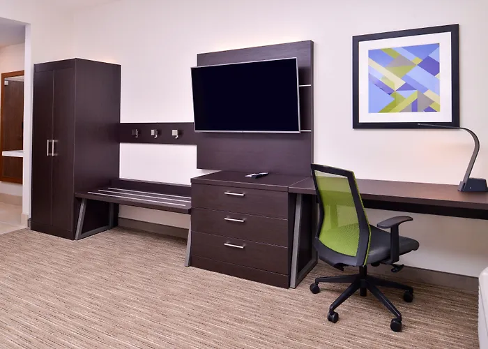 Express & Mall Of America - Msp Airport By Ihg