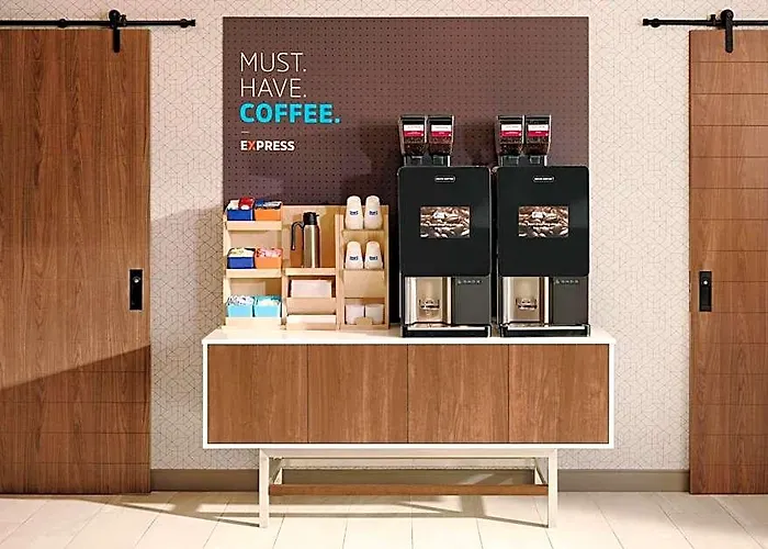 Express & Mall Of America - Msp Airport By Ihg Hotel 2*