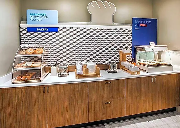 Hotel Express & Mall Of America - Msp Airport By Ihg Bloomington