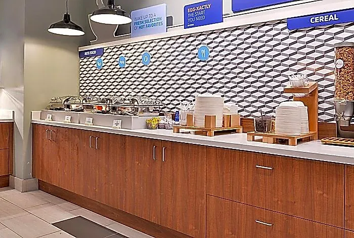 Express & Mall Of America - Msp Airport By Ihg Hotel 2*